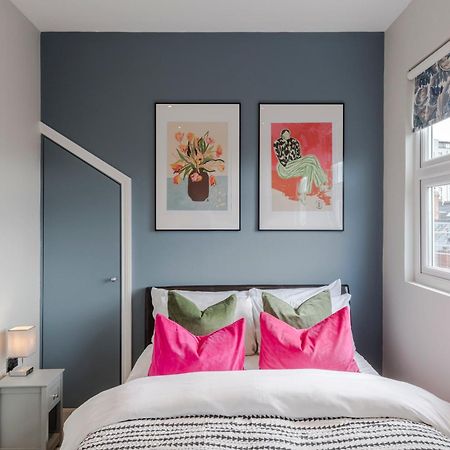 Stunning 3 Bed Duplex Apartment In The Heart Of West Hampstead لندن المظهر الخارجي الصورة