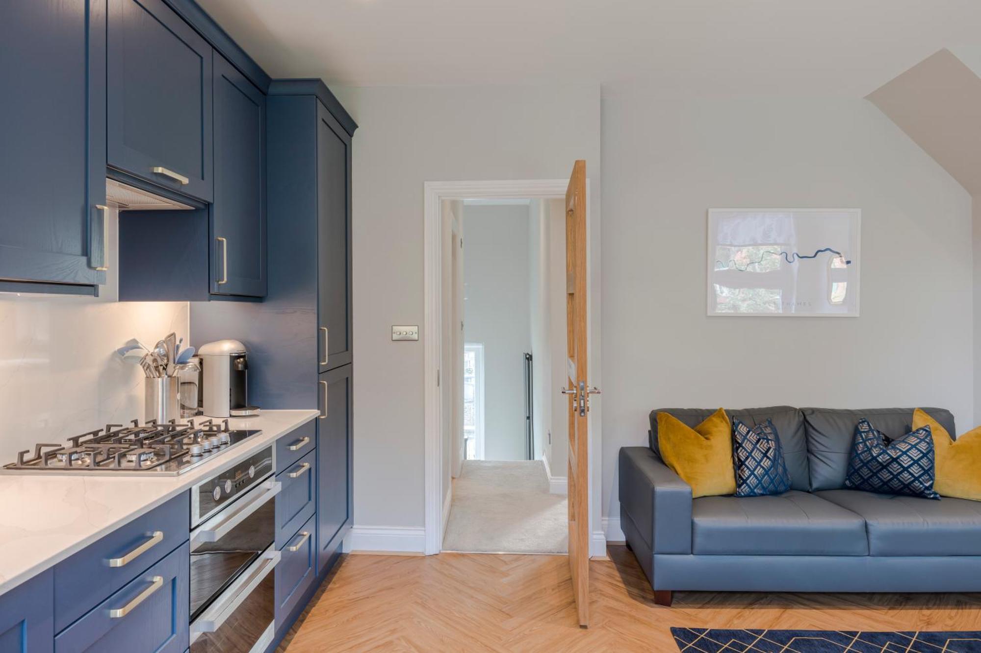 Stunning 3 Bed Duplex Apartment In The Heart Of West Hampstead لندن المظهر الخارجي الصورة