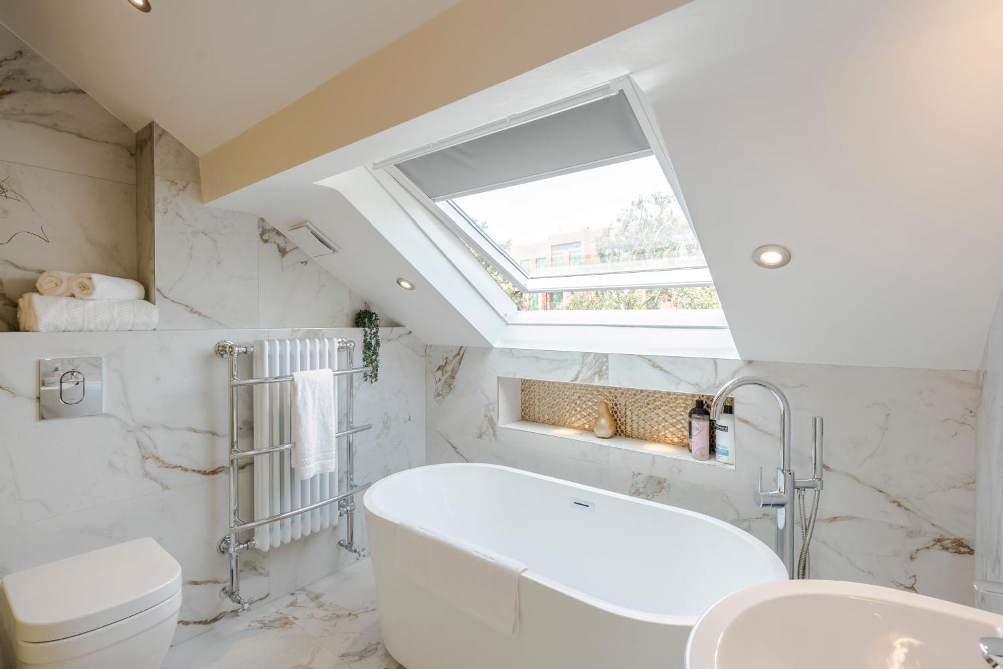 Stunning 3 Bed Duplex Apartment In The Heart Of West Hampstead لندن المظهر الخارجي الصورة