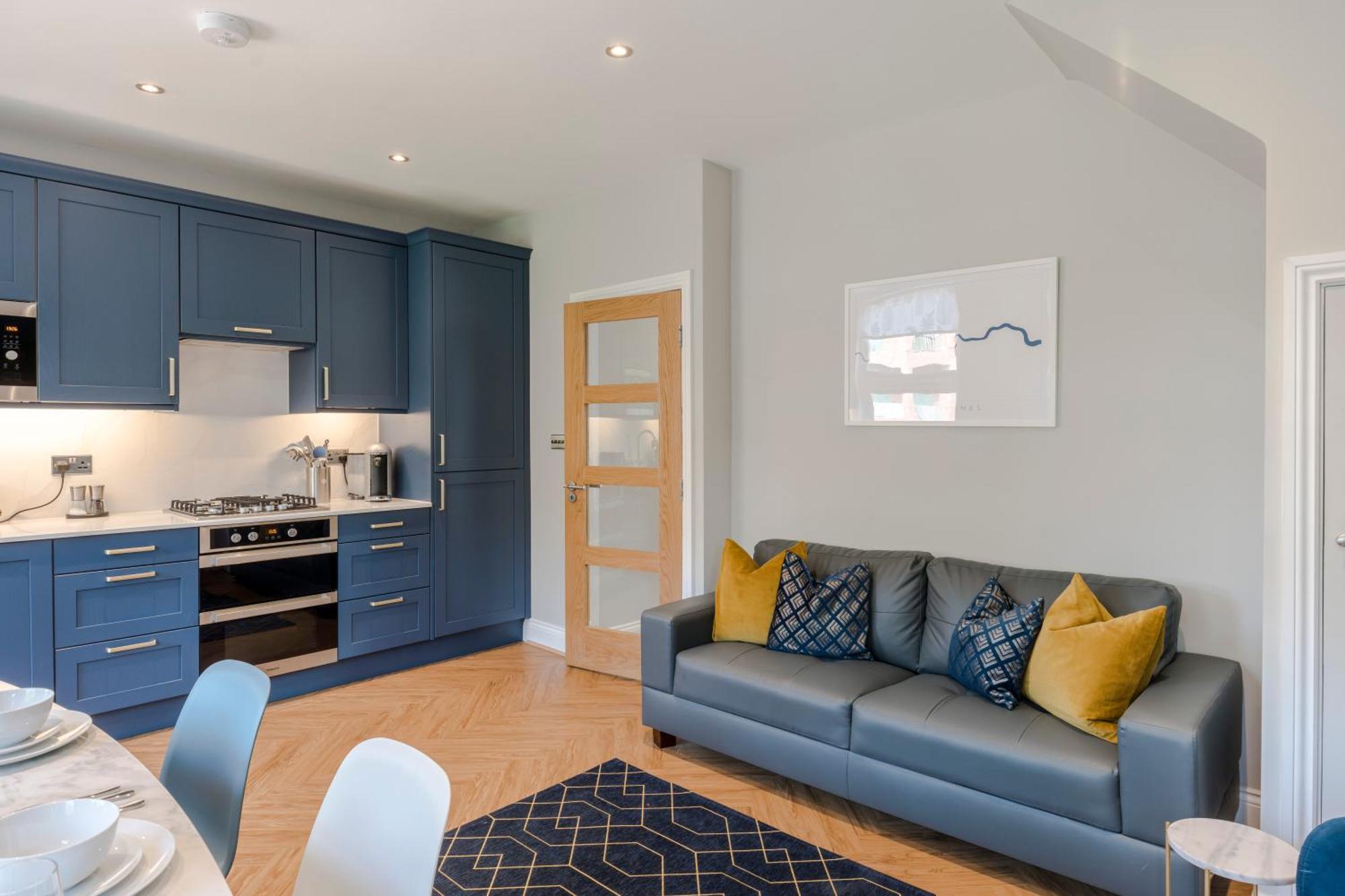 Stunning 3 Bed Duplex Apartment In The Heart Of West Hampstead لندن المظهر الخارجي الصورة